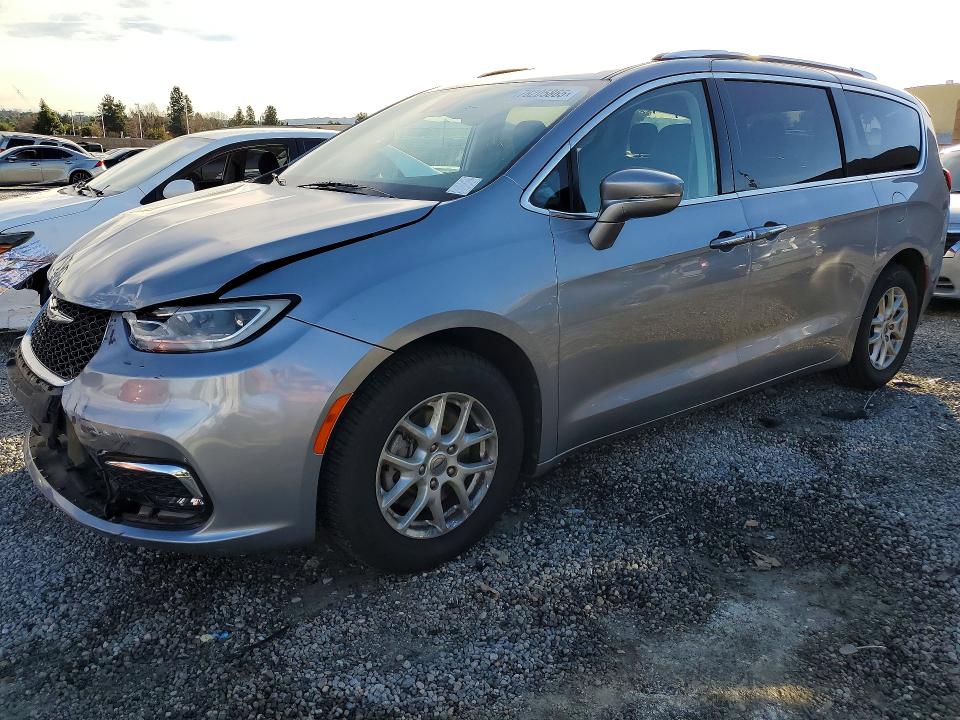 CHRYSLER PACIFICA 2021 with VIN 2C4RC1BG3MR533910 - Photo from auction