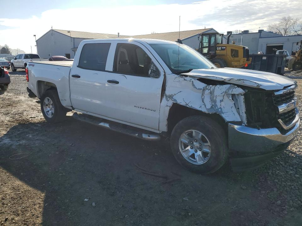Photo 4 from auction – 2018 CHEVROLET SILVERADO with VIN 3GCUKNEH7JG289883
