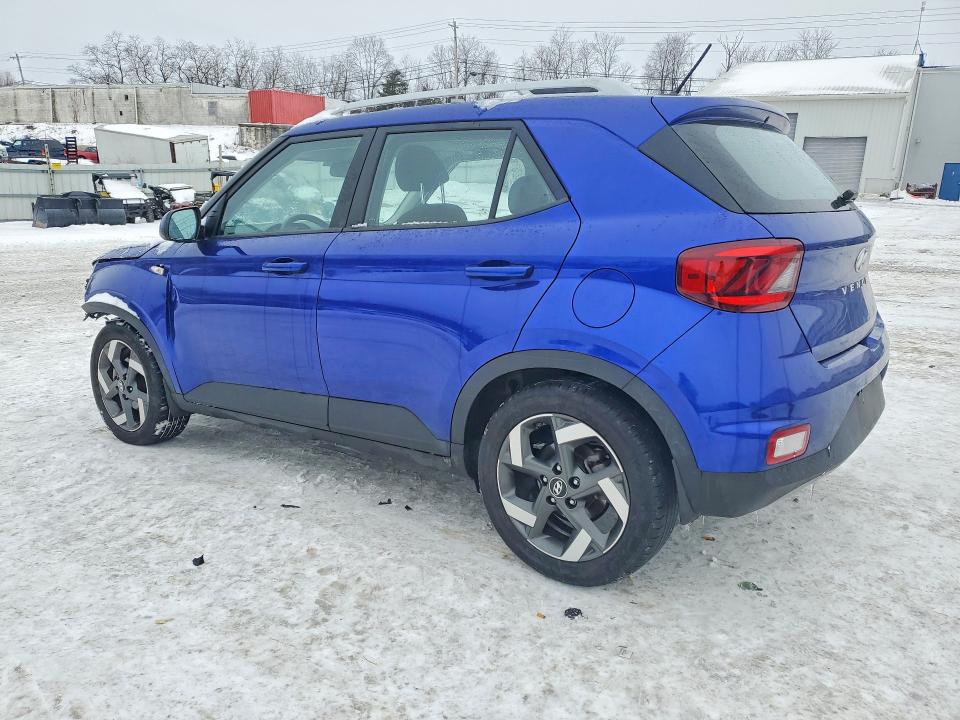 Photo 2 from auction – 2023 HYUNDAI VENUE with VIN KMHRC8A34PU249230