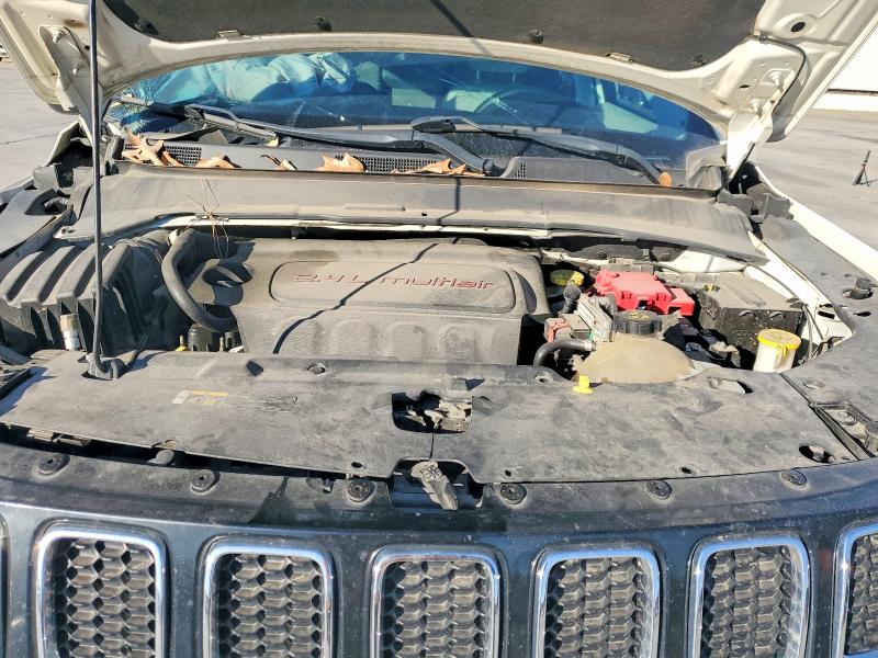 Photo 11 from auction – 2019 JEEP COMPASS with VIN 3C4NJCBB5KT730592