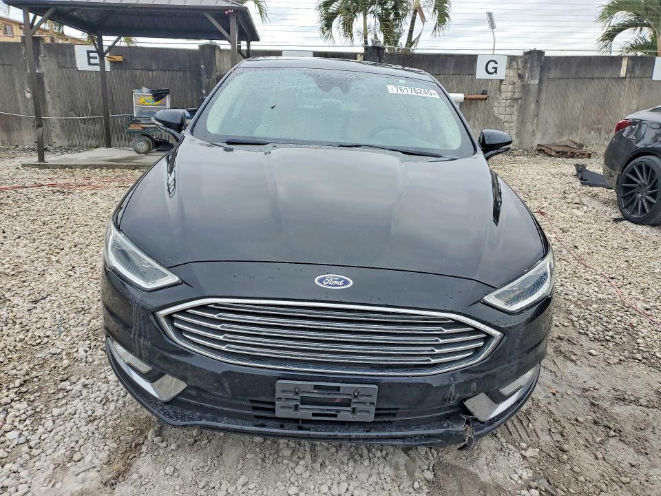 Photo 5 from auction – 2017 FORD FUSION TIT with VIN 3FA6P0SU2HR151946