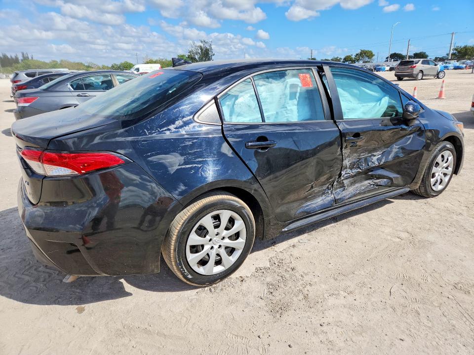 Photo 3 from auction – 2024 TOYOTA COROLLA with VIN 5YFB4MDE6RP108166