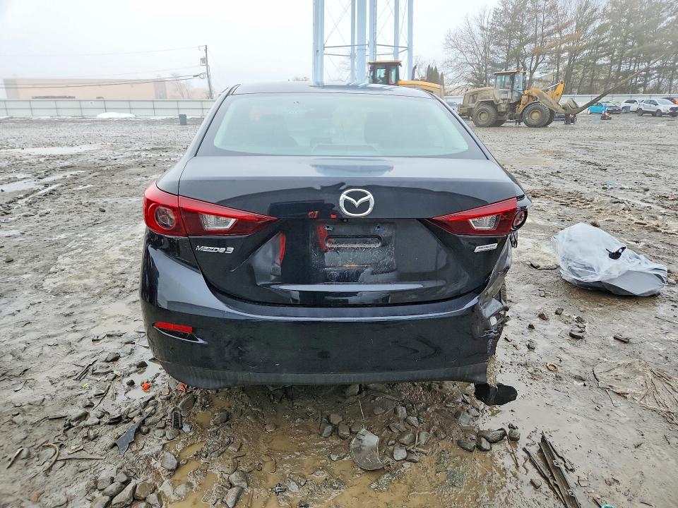 Photo 6 from auction – 2018 MAZDA 3 with VIN 3MZBN1U75JM197766