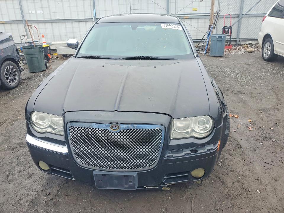 Photo 5 from auction – 2006 CHRYSLER 300C with VIN 2C3KA63H56H515739