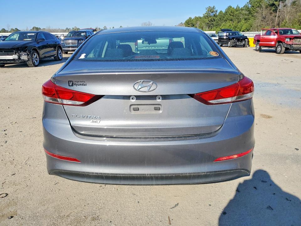Photo 6 from auction – 2018 HYUNDAI ELANTRA SE with VIN 5NPD74LF4JH274956