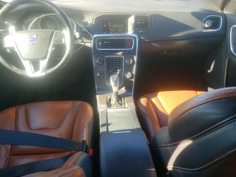 Photo 8 from auction – 2015 VOLVO S60 with VIN YV140MFB8F1317927