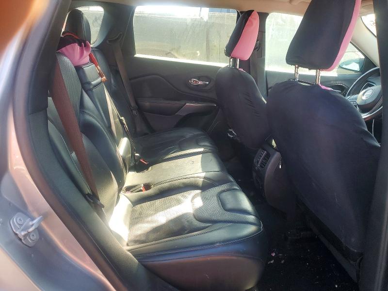 Photo 11 from auction – 2019 JEEP CHEROKEE with VIN 1C4PJLDB6KD300677