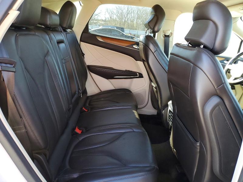 Photo 11 from auction – 2015 LINCOLN MKC with VIN 5LMCJ1A96FUJ20943