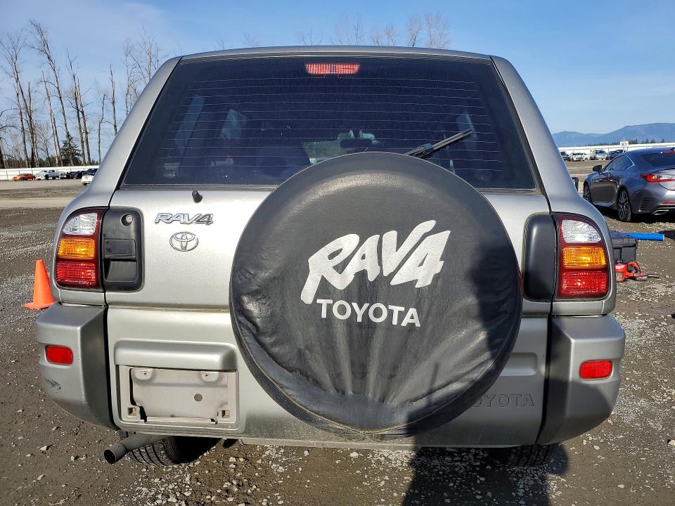 صورة رقم 6 من المزاد - 2000 TOYOTA RAV4 مع VIN JT3HP10V5Y0243674