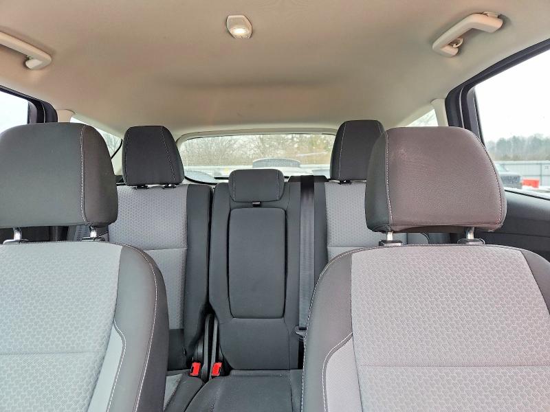 Photo 10 from auction – 2017 FORD ESCAPE with VIN 1FMCU9G90HUE29049