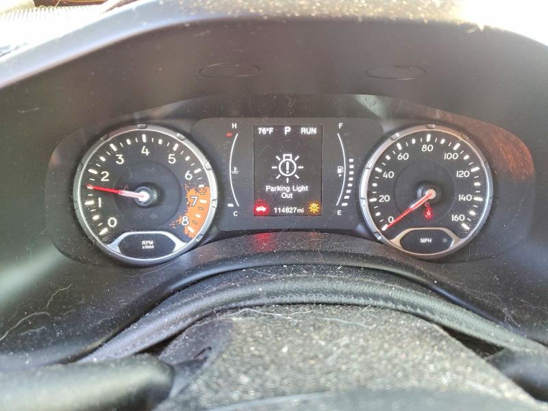 Photo 9 from auction – 2018 JEEP RENEGADE with VIN ZACCJBBB8JPH67627