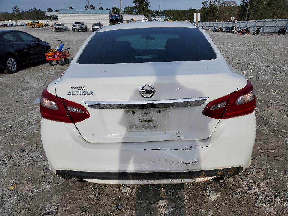 Photo 6 from auction – 2018 NISSAN ALTIMA with VIN 1N4AL3AP3JC154233