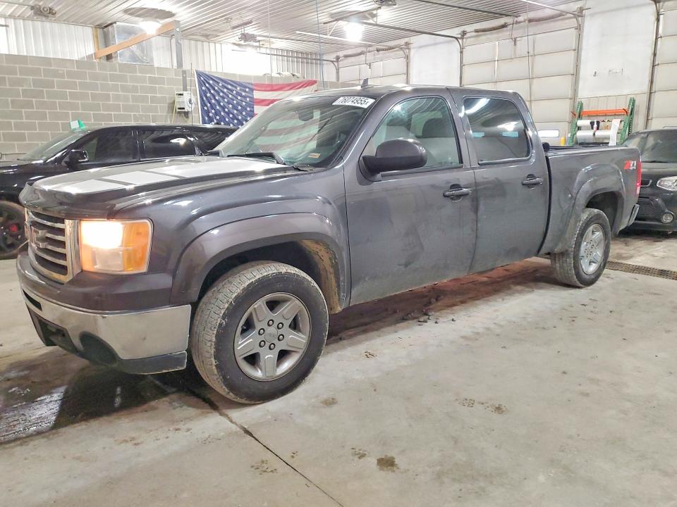 GMC SIERRA 2010 with VIN 3GTRKWE38AG267682 - Photo from auction