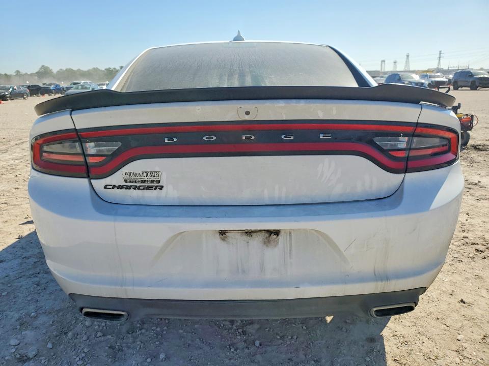 Photo 6 from auction – 2017 DODGE CHARGER with VIN 2C3CDXHGXHH503705