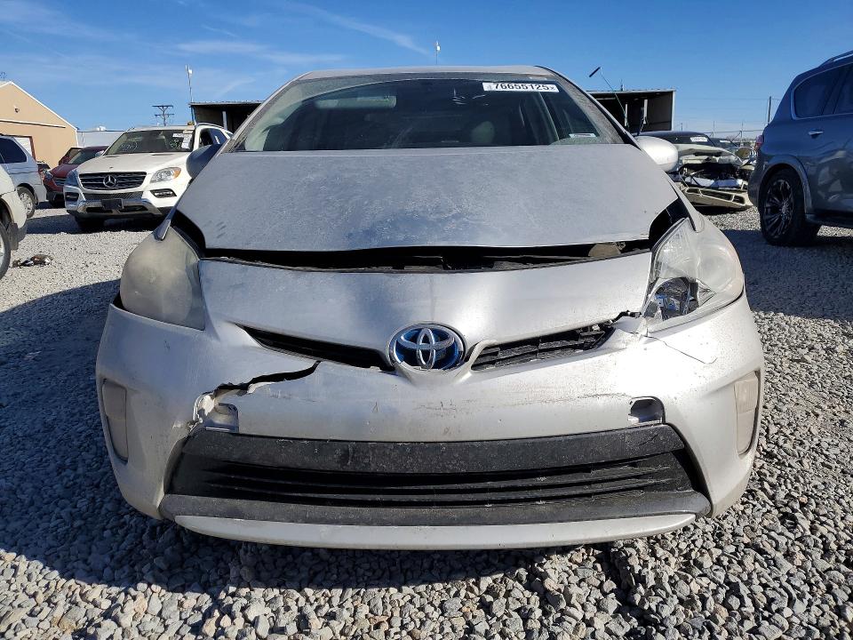 Zdjęcie 5 z aukcji – 2013 TOYOTA PRIUS z VIN JTDKN3DUXD0347009