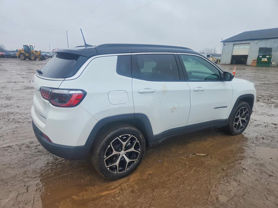 Photo 3 from auction – 2024 JEEP COMPASS with VIN 3C4NJDCN9RT150822