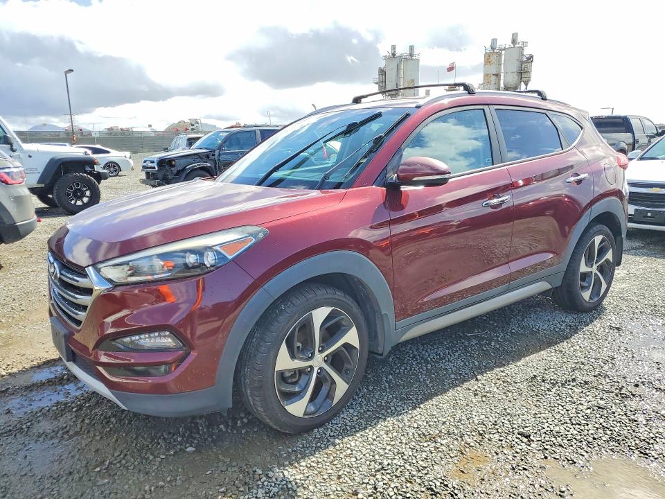 HYUNDAI TUCSON LIM 2017 with VIN KM8J33A21HU373013 - Photo from auction