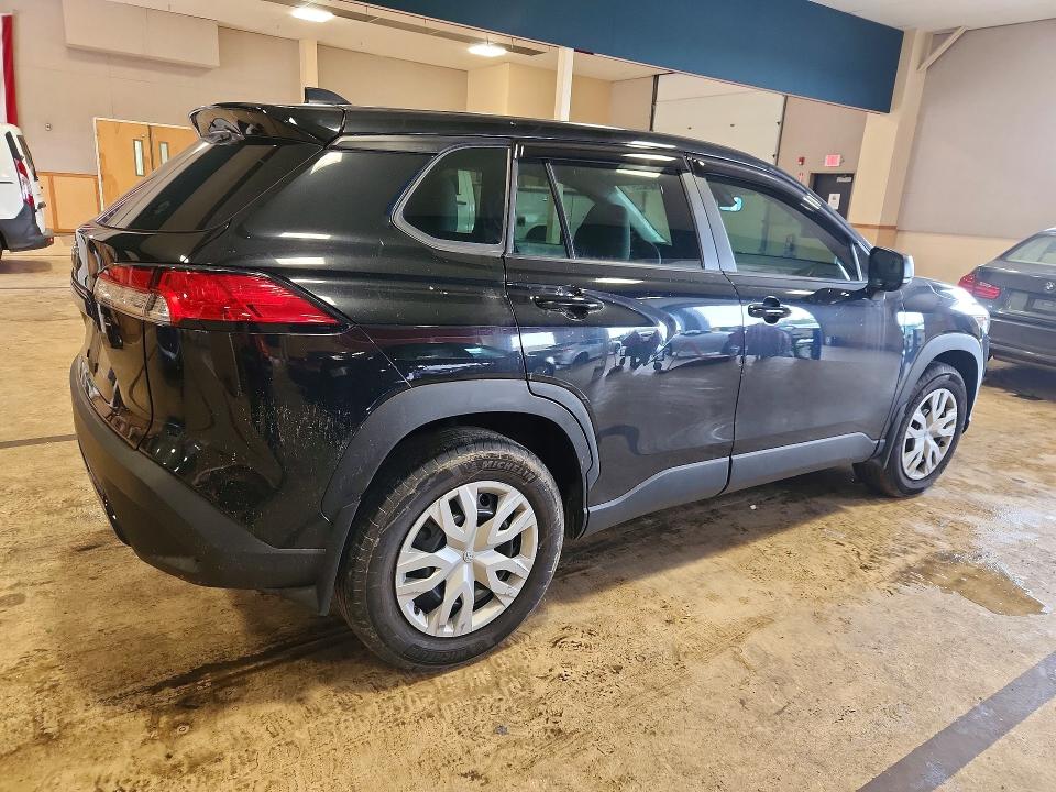 Photo 3 from auction – 2022 TOYOTA COROLLA CR with VIN 7MUAAAAG4NV020393