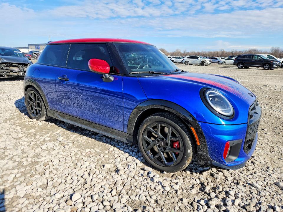 Photo 4 from auction – 2025 MINI COOPER with VIN WMW33GD05S2W78898