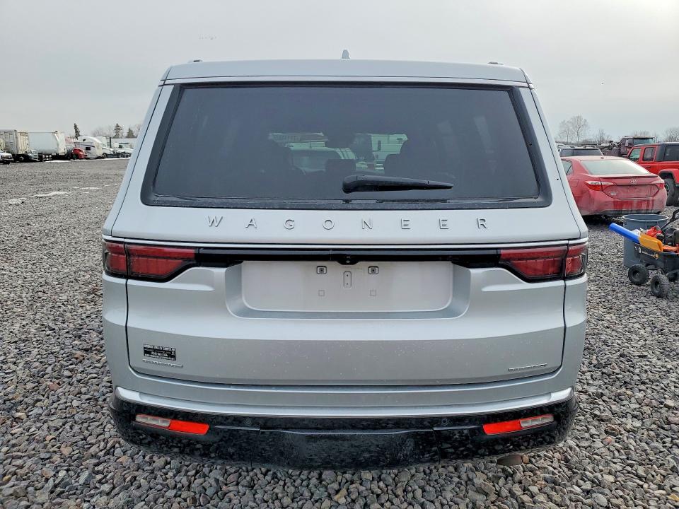 Photo 6 from auction – 2022 JEEP WAGONEER with VIN 1C4SJVBT4NS140526