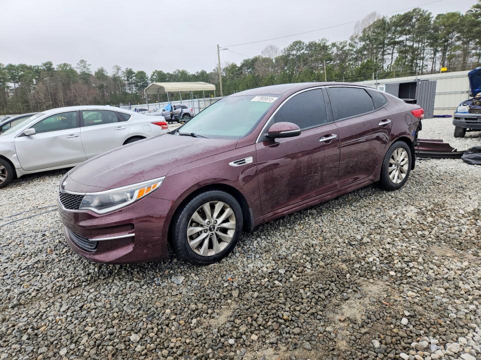 Photo 1 from auction – 2018 KIA OPTIMA with VIN 5XXGT4L35JG263040