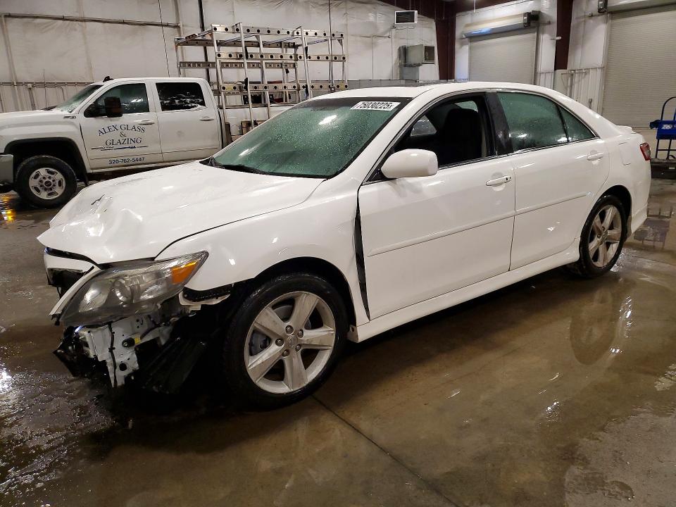 TOYOTA CAMRY 2011 с VIN 4T1BF3EK3BU601347 - Фото с аукциона