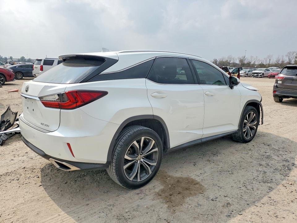 Photo 3 from auction – 2016 LEXUS RX with VIN 2T2ZZMCA1GC032895