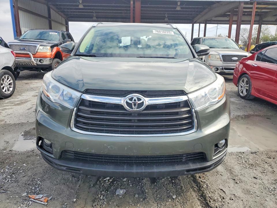 Photo 5 from auction – 2015 TOYOTA HIGHLANDER with VIN 5TDKKRFH6FS079250