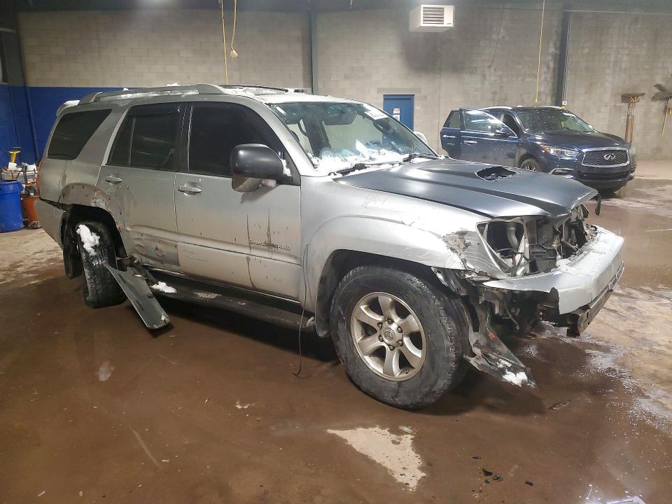 Photo 4 from auction – 2004 TOYOTA 4RUNNER with VIN JTEBU14R740051170