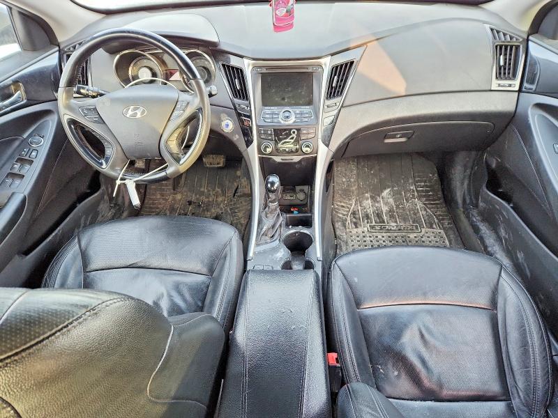 Photo 8 from auction – 2013 HYUNDAI SONATA with VIN 5NPEC4AC5DH659911