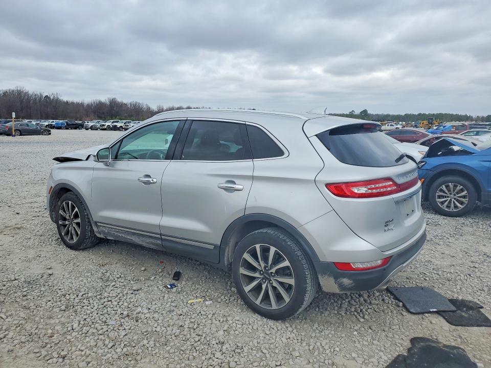 Photo 2 from auction – 2019 LINCOLN MKC with VIN 5LMCJ3C99KUL09864