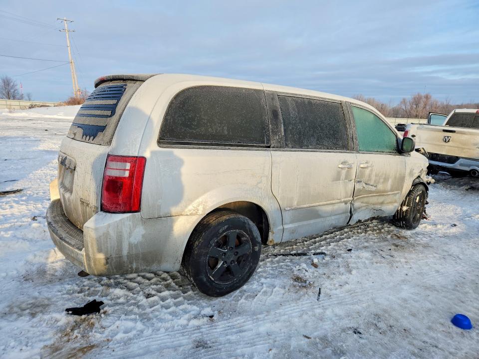 Photo 3 from auction – 2009 DODGE GRAND CARA with VIN 2D8HN44E79R700832