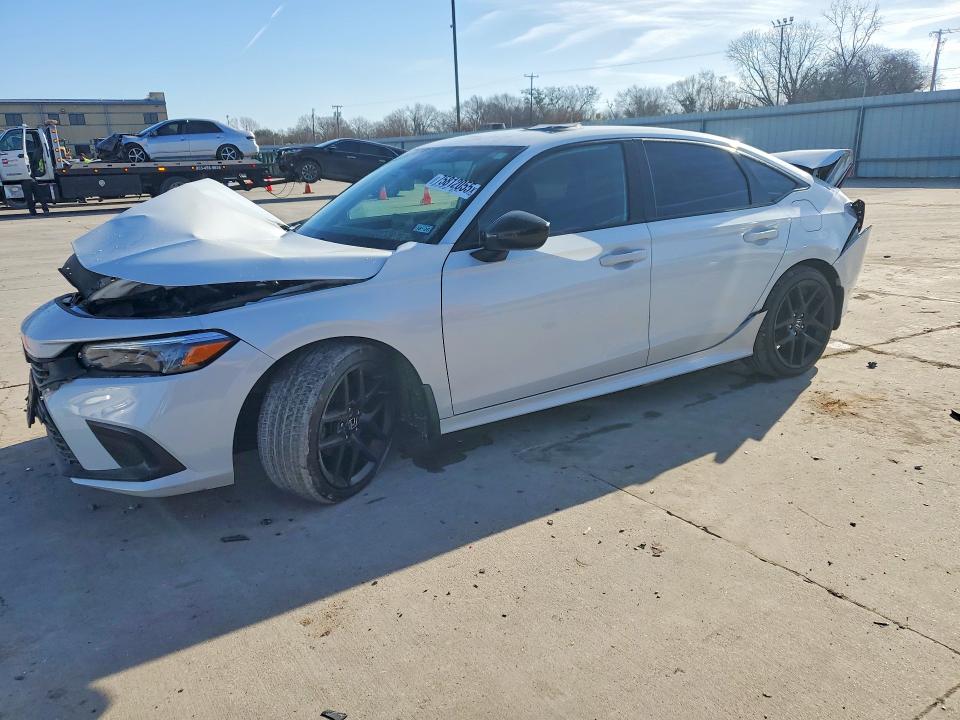 HONDA CIVIC 2022 with VIN 2HGFE2F5XNH514811 - Photo from auction