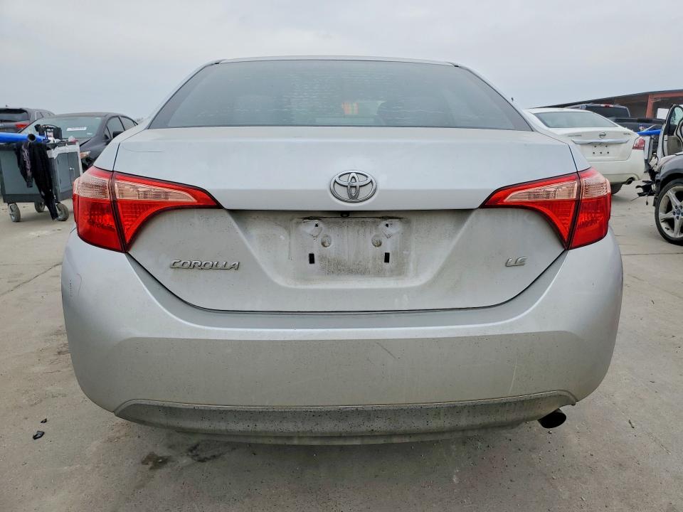 Foto 6 de la subasta – 2017 TOYOTA COROLLA con VIN 5YFBURHE3HP669401