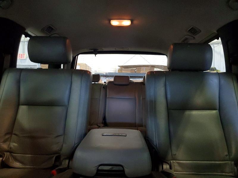 Photo 10 from auction – 2010 TOYOTA SEQUOIA PL with VIN 5TDDW5G11AS032109