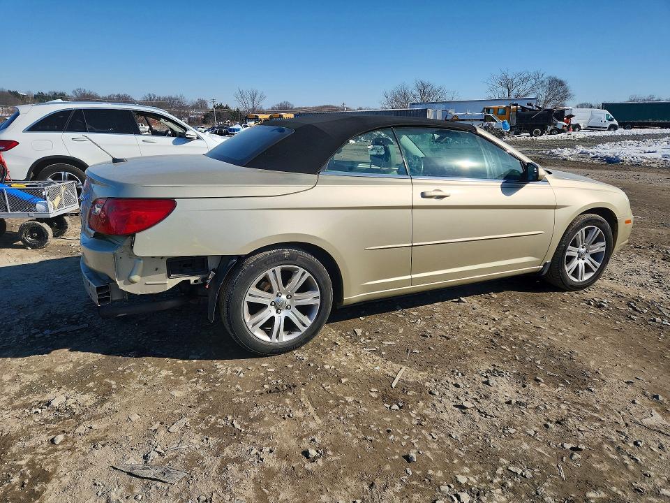 Photo 3 from auction – 2010 CHRYSLER SEBRING TO with VIN 1C3BC5ED8AN177378