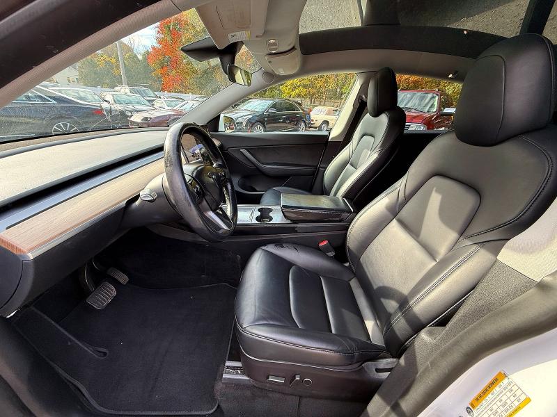 Photo 9 from auction – 2021 TESLA MODEL Y with VIN 5YJYGDEE5MF295078