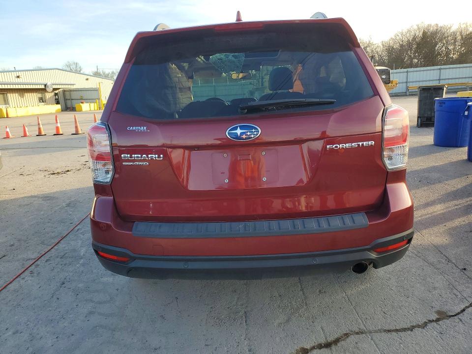 Photo 6 from auction – 2018 SUBARU FORESTER with VIN JF2SJARC3JH414791