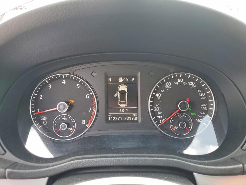 Photo 9 from auction – 2013 VOLKSWAGEN PASSAT with VIN 1VWBH7A31DC028510
