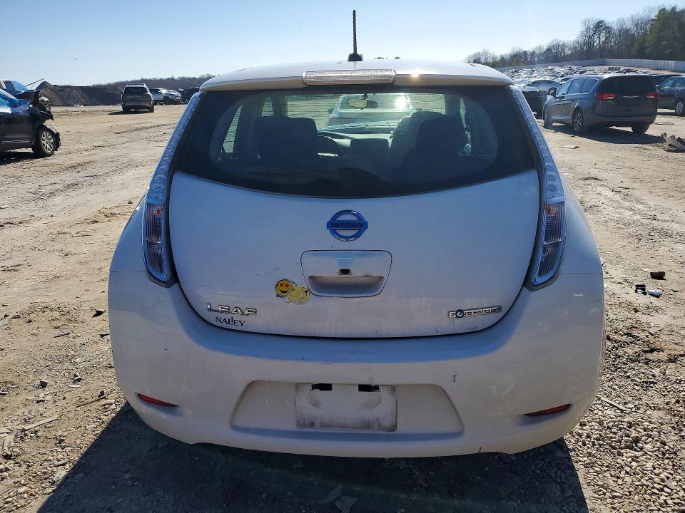 Photo 6 from auction – 2015 NISSAN LEAF with VIN 1N4AZ0CP2FC317472