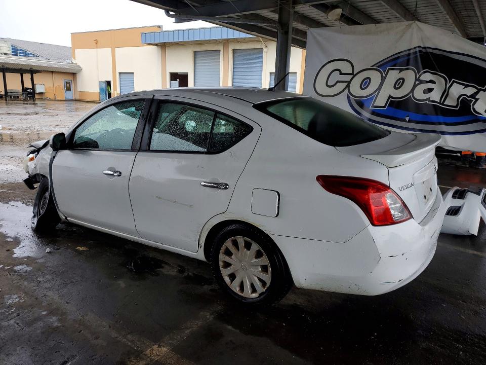 Photo 2 from auction – 2013 NISS VERSA with VIN 3N1CN7AP8DL886549