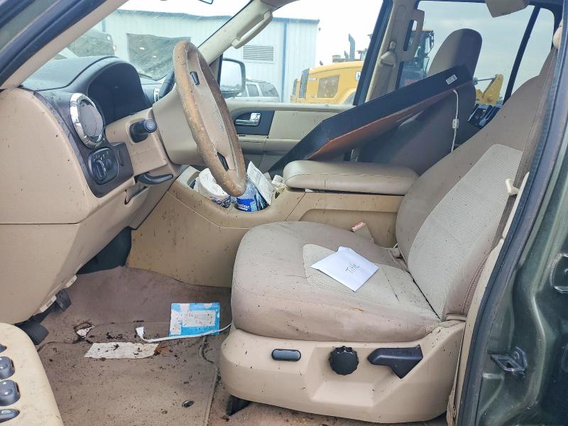 Photo 7 from auction – 2005 FORD EXPEDITION with VIN 1FMPU15585LA66309