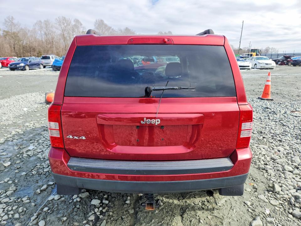Foto 6 de la subasta – 2015 JEEP PATRIOT con VIN 1C4NJRBBXFD366331