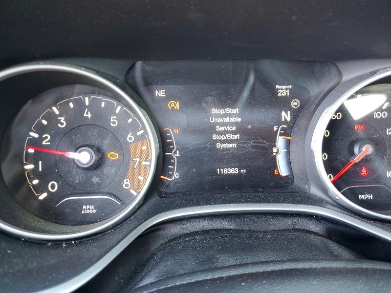 Photo 9 from auction – 2018 JEEP COMPASS with VIN 3C4NJDBB9JT178115