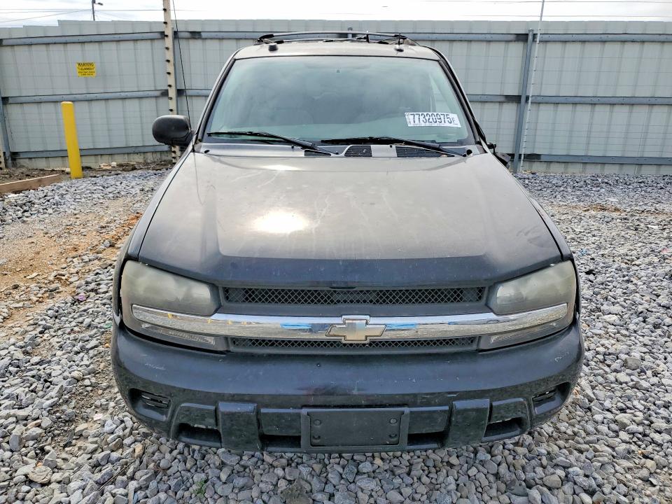 Photo 5 from auction – 2005 CHEVROLET TRAILBLAZER with VIN 1GNDS13S152248534