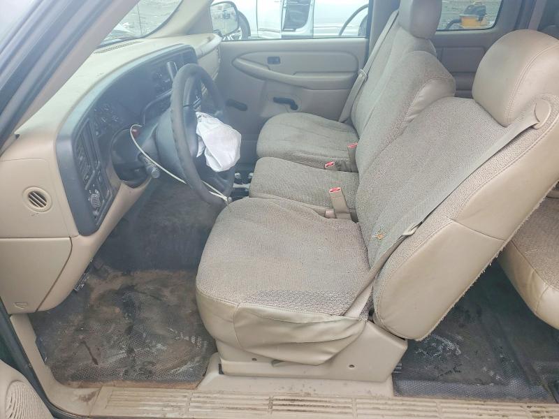 Photo 7 from auction – 2002 CHEVROLET SILVERADO with VIN 2GCEC19W721151760