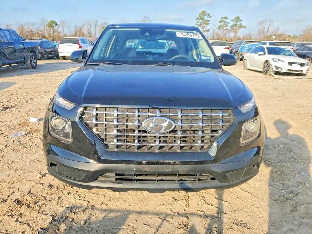 Photo 5 from auction – 2020 HYUNDAI VENUE with VIN KMHRB8A34LU041667