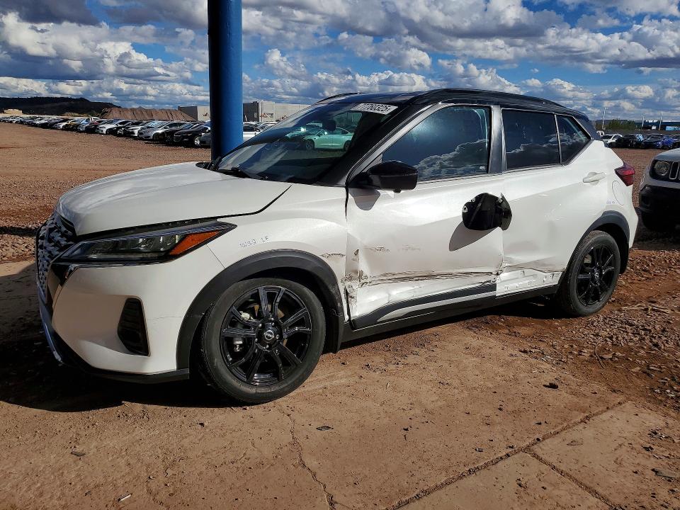 NISSAN KICKS 2023 with VIN 3N1CP5DV3PL522679 - Photo from auction
