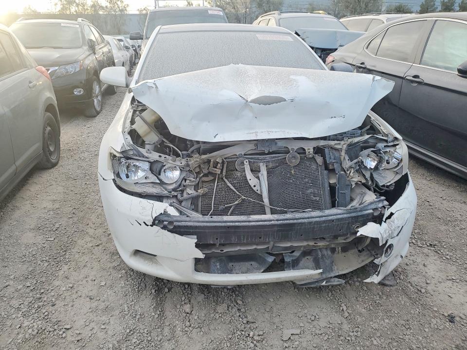 Photo 5 from auction – 2006 TOYOTA SCION TC with VIN JTKDE167X60065422