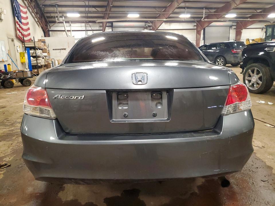 Photo 6 from auction – 2010 HONDA ACCORD with VIN 1HGCP2F33AA068635